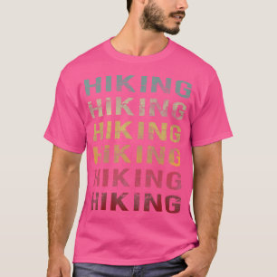 woord retro noodlijdende wandelen berg liefde t-shirt