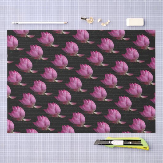 Woorden op Roze Lelies Tissuepapier (Craft)