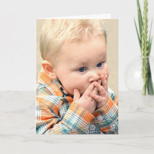 Word snel verrast, kleine jongen kaart