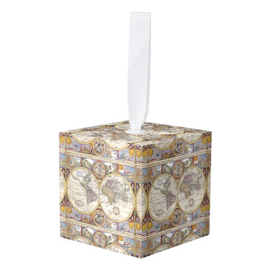 World Traveler  Map Kubus Ornament (Voorkant hoekig)