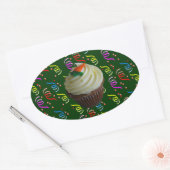 wortelCake Cupcake met Confetti Ovale Sticker (Envelop)