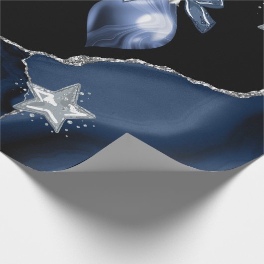 Wrappen met kerstblauw/zilver papier (Hoek)