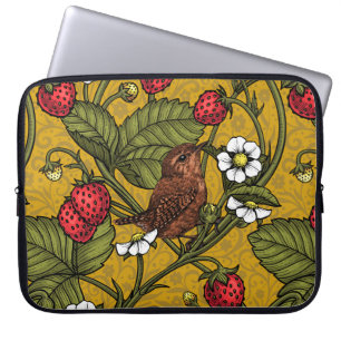 Wrens en aardbeien op mosterd laptop sleeve