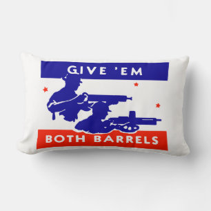 WWII geeft ze beide vaten Kussen