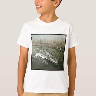 WWII-slagschip op de Vintage van de Hudson T-shirt