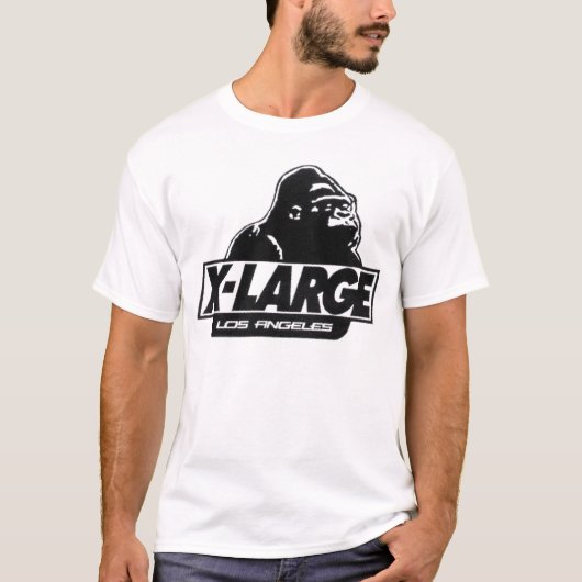 X groot, retro skateboard op shirt ontwerp (Voorkant)