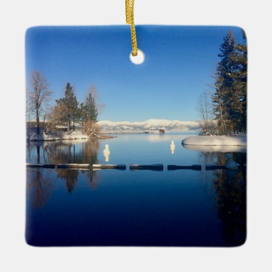 X: Het Plentiful Lake Ceramic Ornament (Voorkant)