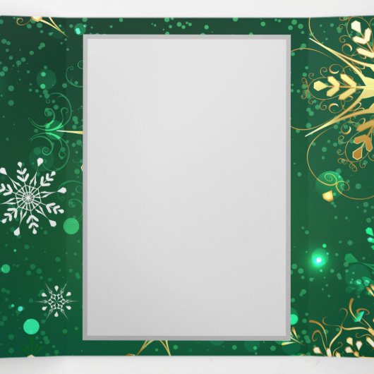 Xmas Golden Snowflakes op groene achtergrond Drieluik Kaart (Binnenkant midden)