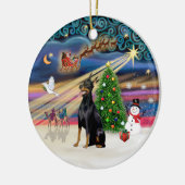 Xmas Magic - Doberman (zwart-bruin) Keramisch Ornament (Links)