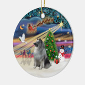 Xmas Magic - Keeshond Keramisch Ornament (Links)