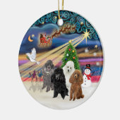 Xmas Magic - Poedels (VIER SPEELGOED) Keramisch Ornament (Links)