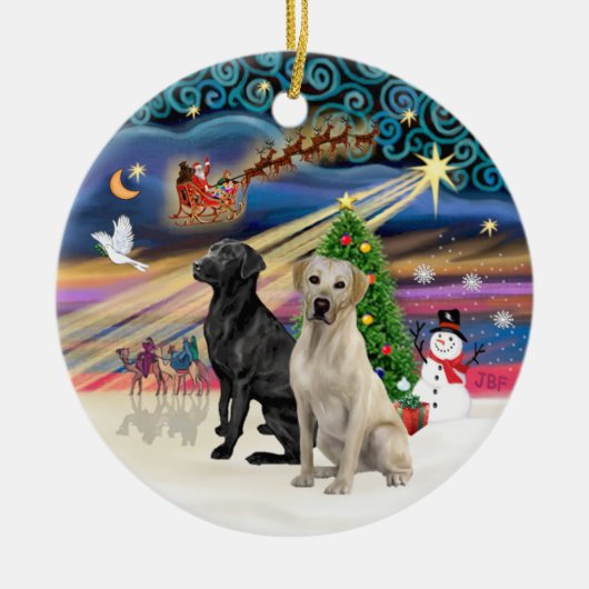 Xmas Magic - Twee labradors (zwart + geel) Keramisch Ornament (Voorkant)