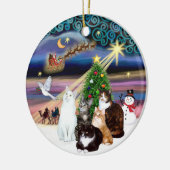 Xmas Magic - Vijf katten (ASH) Keramisch Ornament (Links)