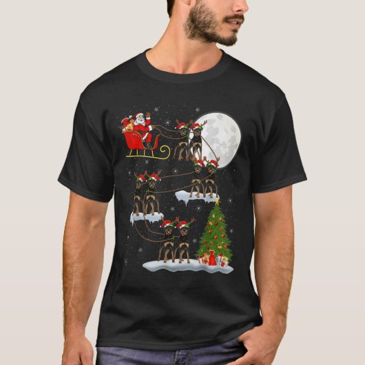 Xmas Tree Lights Funny Santa Riding Rottweiler Dog T-shirt (Voorkant)