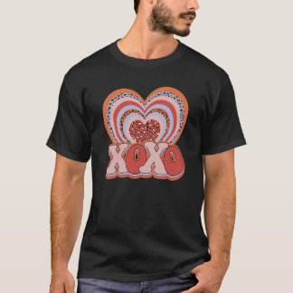 XOXO Heart Hugs en Kisses Valentijnsdag Groovy L. T-shirt