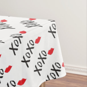 XoXo-Hugs-Kisses-met-Rode-Lips Tafelkleed