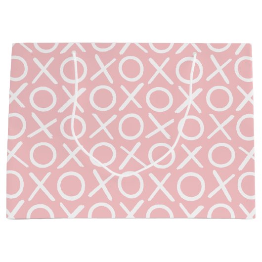 XOXO Hugs & Kisses Pastel Pink Brush Script Groot Cadeauzakje (Voorkant)