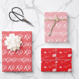 XOXO Knuffels & Kusjes Borstel Script Rood & Roze Inpakpapier Vel