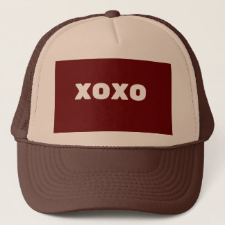 Xoxo Trucker Pet