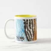 YAP | Raptor in vlucht | Jongerenkunstproject Tweekleurige Koffiemok (Links)