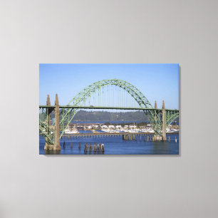Yaquina Bay-brug overspant de Yaquina-baai Canvas Afdruk