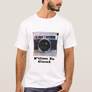 Yashica GSN Film is een cool T-shirt