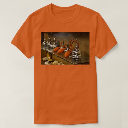 Ye Olde Barbershoppe T-shirt (Design voorkant)