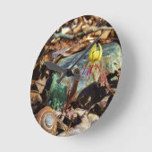 Yellow and Plum Trout Lily en Snagel Shell Ronde Klok (Hoek)