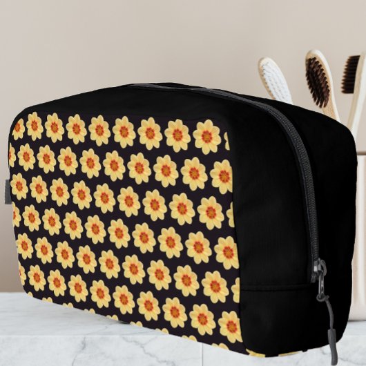 Yellow Dahlia Floral Pattern op Black Toilettasje