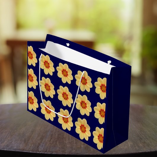 Yellow Dahlia Floral Pattern op Blue Groot Cadeauzakje