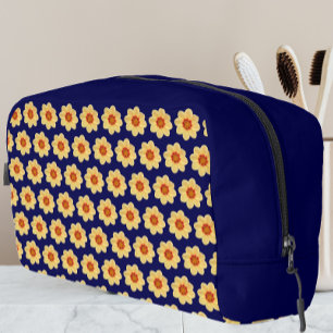 Yellow Dahlia Floral Pattern op Blue Toilettasje