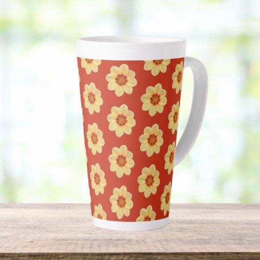 Yellow Dahlia Floral Pattern op Red Latte Mok