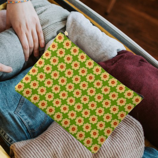 Yellow Dahlia Floral Pattern over Green Etui