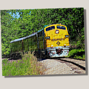 Yellow Diesel Train Engine Locomotive Railway Legpuzzel