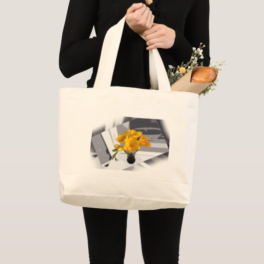 Yellow freesia grote tote bag (Voorkant (product))