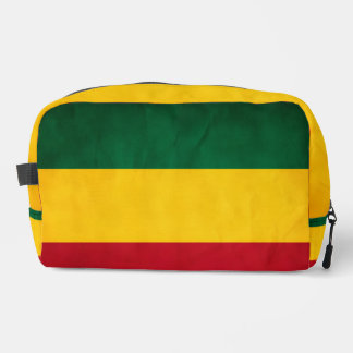 Yellow, green and red colors on toiletry bag toilettasje