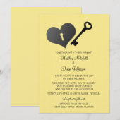 Yellow Heart Lock en Key Wedding Invite Kaart (Voorkant / Achterkant)