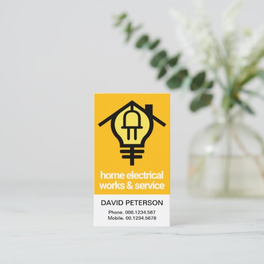 Yellow Home Bulb Power Plug Motif Electricia Visitekaartje (Staand voorkant)