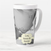 Yellow Minimalist Photo Moederdag Latte Mok (Rechterhoek)