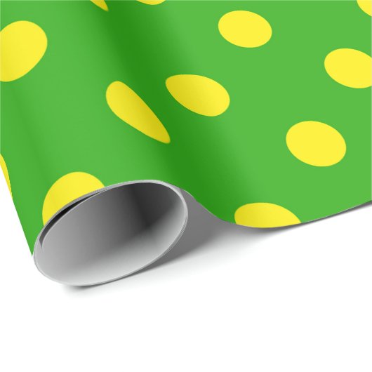 Yellow On Green Polka Dots Pattern Design Cadeaupapier (Rol Hoek)