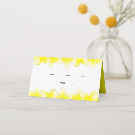 Yellow Plumeria Frangipani Weddenschapskaart (Voorkant)