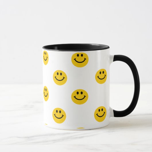Yellow Polka Dot Pattern Mok (Rechts)
