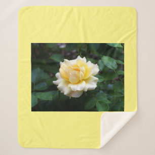 Yellow Rose Sherpa Blanket Deken