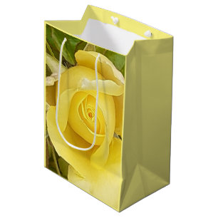 Yellow Rosebud Medium Cadeauzakje