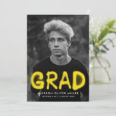Yellow Spray Paint Typografie Foto Afstuderen Aankondiging (Staand voorkant)