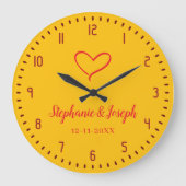 Yellow Wedding or Anniversary Gift Clock  Grote Klok (Voorkant)