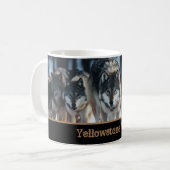 Yellowstone Wolves Coffee Mok (Voorkant links)