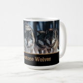 Yellowstone Wolves Coffee Mug (Devant droit)