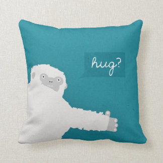 Yeti Hug - Cushion Kussen