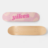 Yikes Pastel Pink Groovy Modern Typografie Skateboard (Horizontaal)